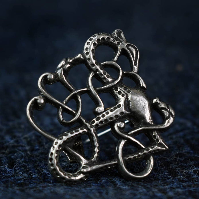 Solki – Urnes-tyylinen eläinhahmo, Islannin löytö