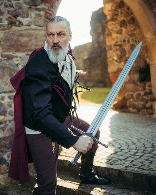 Pitkämiekka Chatillion