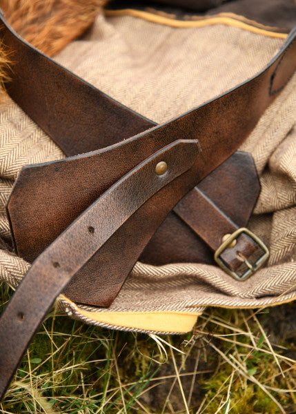 Keskiaikainen korsettivyö, nahkaa