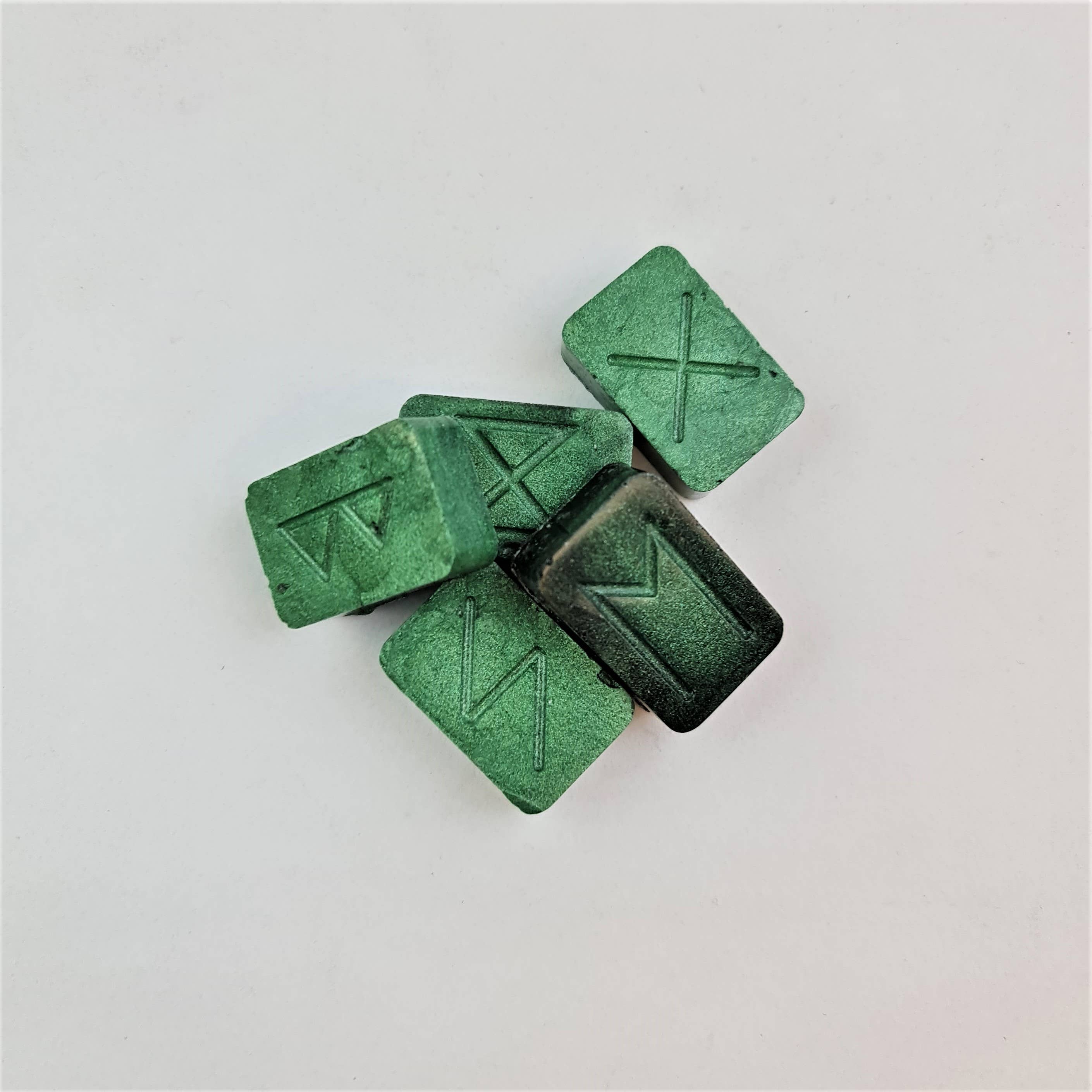 Idunnin omena -tuoksuvahat – 8 viikinkiriimun setti