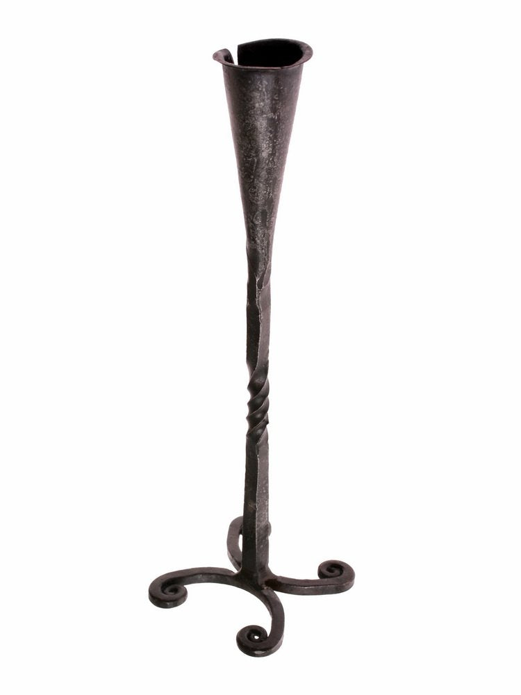 Keskiaikainen kynttilänjalka 