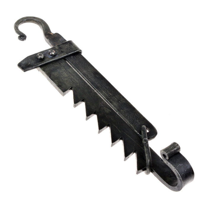 Pieni keskiaikainen patakoukku