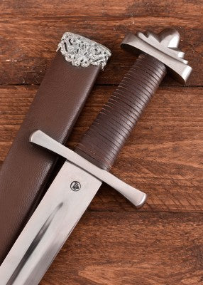 Viikinkimiekka ja huotra, 900-luku – käytännön harjoitusmalli (SK-B)